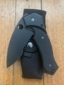 KNIGHT'S ARMAMENT SK-02 Large Black Part Serrated Folding Knife with Black Pouch