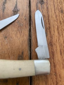 Puma Knife: Puma Original Stockman Knife with Faux Bone Handle And Scrimshawed Duck