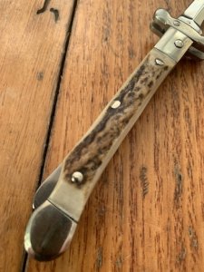 Puma Knife: Puma 2004 Small Medici Lock back Knife with Stag Handle