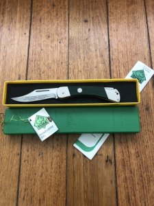 Puma Knife: Puma Rare 1980 Packer Folding Knife in original Green Box # 14081