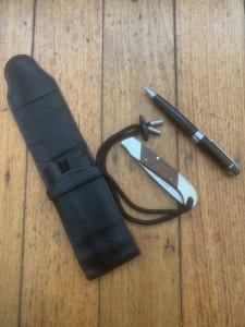 Puma Knife: Puma 1992 SATELLITE Folding Knife & SHEAFFER Pen Gentlemen's Set with Leather Pouch