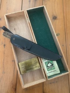 Puma Knife: Puma 1967 ForsterNicker Knife with Stag Handle & Original Wooden Box #84607