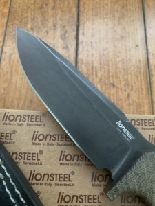 LionSTEEL Italy. Model T5B CVG Green Canvas Micarta Handle with Leather Sheath