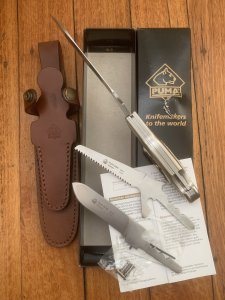 Puma Knife: 2007 Puma Rare 3 Blade White Hunter Set in original sheath and Box
