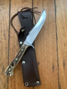 Puma Knife: Puma Vintage 1969 Skinner Handmade Knife with Stag Antler Handle & Sheath