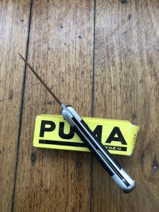 Puma Knife: Puma Model 260 Original Lieutenant Lockback Folding Knife in Yellow Box
