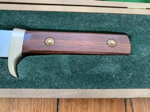 Puma Knife: 1985 Puma Big Big Bowie knife with Wooden Handle in original Wooden Box