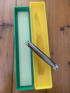 Puma Knife: Puma 1978 Original 998 Bird Hunter Knife with Original Puma Box #12871