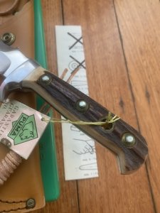 Puma Knife: Puma Original 1987 White Hunter 116375 in original box & warranty