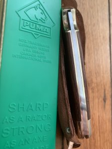 Puma Rare Model 970 Plainsman 1969 Folding Knife with original box & Paperwork & Pouch #96583