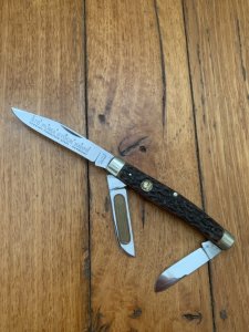Puma Knife: Puma rare vintage PUMASTER 1972 'STOCK' 3 blade Fold back Knife with Dark Brown Jigged Bone Handle #41272