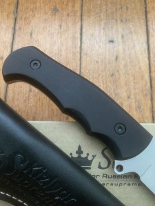 Kizlyar Knife: Kizlyar Original D2 Caspian Straight Blade with Rubberised Handle