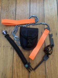 SOS Emergency Rescue Survival 4 Piece Kit