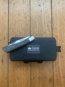 Kizlyar Knife: Russian Kizlyar Supreme Model D2 GENT Folding Knife with Carbon Fibre Handle and Box