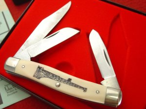 Schrade Vintage Limited Edition USA-Made Scrimshaw Texas Gold Stockman Folding Knife