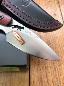 Puma Knife: Puma IP Fox I Laser Cut Sandalwood Handle