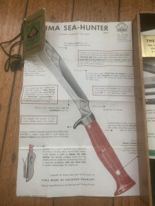 Puma Knife: Puma Pre-64 Original Puma SEA HUNTER Wooden Box with Correct Paperwork