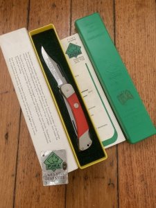 Puma Knife: Puma Rare 1981 model 230868 Angler Knife with original box and warranty #26182