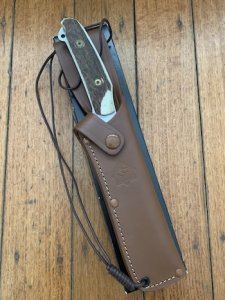 Puma Knife: Puma Rare Original 2001 New Hunter Model 118375 in original sheath and box.