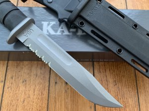 Ka-Bar Knife: Kabar D2 Extreme Combat Serrated Blade Utility Knife with Kydex Sheath