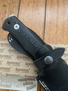 LionSTEEL Italy. Model T5 MI Canvas Micarta Handle Satin Blade with Leather Sheath