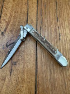 Puma Knife: Puma 1st Half 2003 Large Medici Lock back Knife with Stag Handle