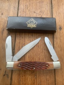 Puma Knife: Puma Stockman Folding Knife with Jigged Red/Brown Bone Handle