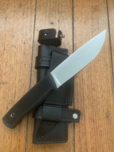 FALLKNIVEN F1 Hunting Knife with Rubberised Handle and Custom Leather Sheath
