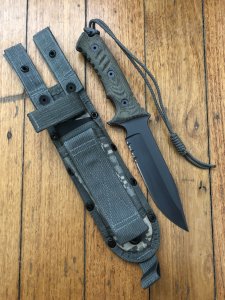 Chris Reeves: USA Pacific Part Serrated Handmade Tactical Combat Knife