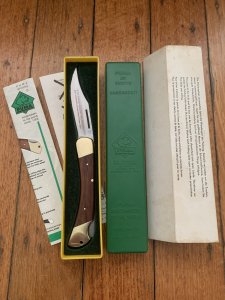 Puma Rare model 971 Game Warden 1970 Folding Lock Knife in box Serial Number 44074