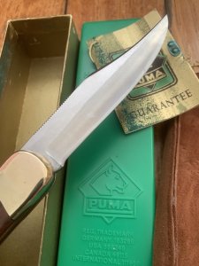 Puma Rare Model 970 Plainsman 1969 Folding Knife with original box & Paperwork & Pouch #96583