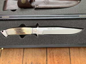 Puma Knife: 2008 Puma Rare German Cougar Stag Antler Knife in Original Wooden Box
