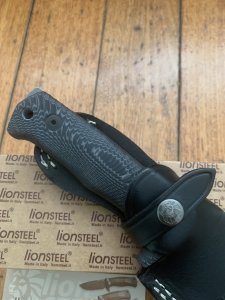 LionSTEEL Italy. Model T5 MI Canvas Micarta Handle Black Blade with Leather Sheath