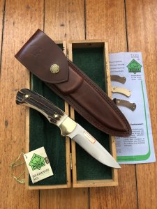 Puma Knife: Puma Original 1986 4 Star Fixed Blade Knife with Stag Antler Handle in Original Wooden Box #42682