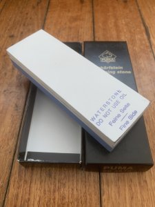 Puma Knife: Water Sharpening Stone