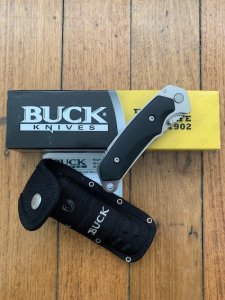 Buck Knife: 2006 Model Buck Alpha Hunter Folding Knife with Black Rubberised Handle & Pouch