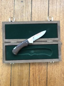 Puma Knife: Puma Original Winchester 1894 Rifle 4 Star Folding Lock Blade Knife with Wooden Presentation Box 1 of 1894