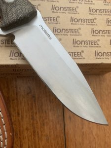 LionSTEEL Italy. Model M5 CVG-2 Green Canvas Micarta Handle with Leather Sheath