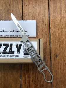 GRIZZLY CAPING KNIFE STAINLESS STEEL LEATHER SHEATH 10X 60A HAVALON BLADES