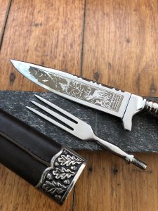 Linder Folklore Jagdnicker Knife with 10cm Blade, with Fork built in to sheath