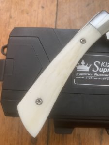 Kizlyar Knife: Russian Kizlyar Supreme Model AUS-8 GENT Folding Knife with  Handle and Box