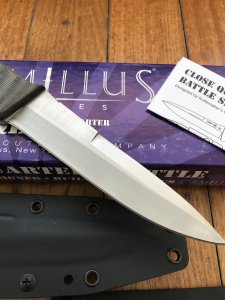 Camillus Knife: Camillus 'Bob Terzuola' designed Original Straight Blade Close Quarter Battle Knife