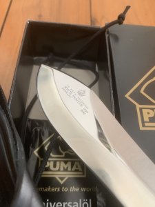 Puma Knife: Puma Special Oryx Edition White Hunter with Black Leather Sheath