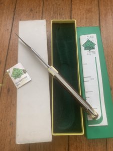 Puma Knife: Puma 1980 Trail Boss/Emperor 975 Folding Knife with Jacaranda Handle Original Box and matching Warranty