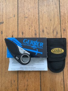 GERBER USA Chameleon II Folding Knife with Pouch and Original Box.