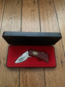 Katz Knives: Small Bob Kat Cherrywood Locking Folding Knife with gift Tin