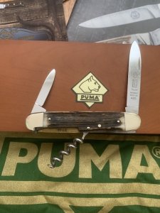 Puma Knife: Exclusive to SOS Puma 420 Folding Knife Gift Box