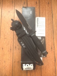 SOG Vintage Original Black Daggert- 2 Commando Dagger with Kydex Tactical Sheath