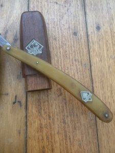 Puma Knife: Rare Puma Original Cut Throat Razor No 88 in *Original Wooden Box