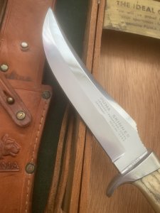 Puma Knife: 1966 Puma Skinner with Stag Antler Handle & Original Wooden Box  & Paperwork